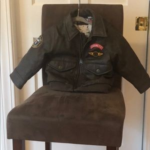 Gap- peanuts leather bomber